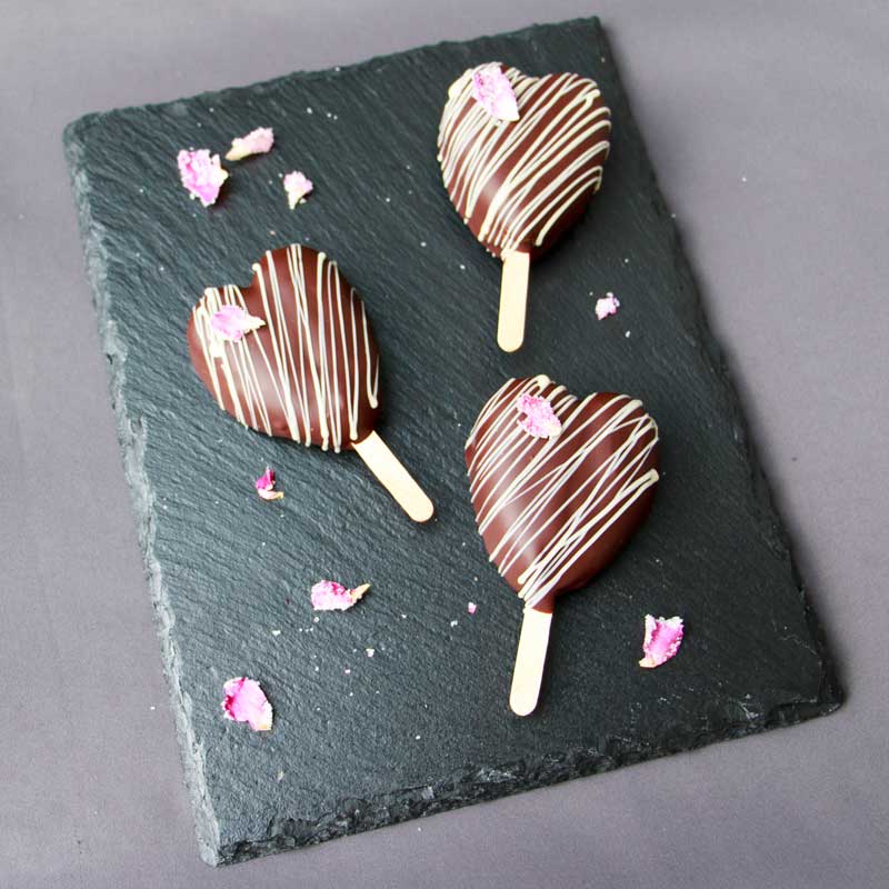 Cake-Pops in Herzform